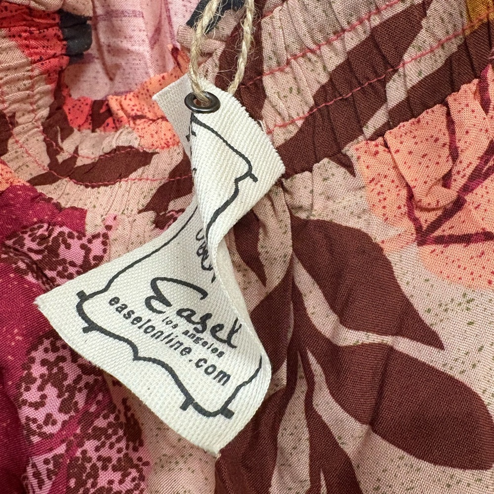 Easel Los Angeles Pink Floral Pants - Picture 4 of 7